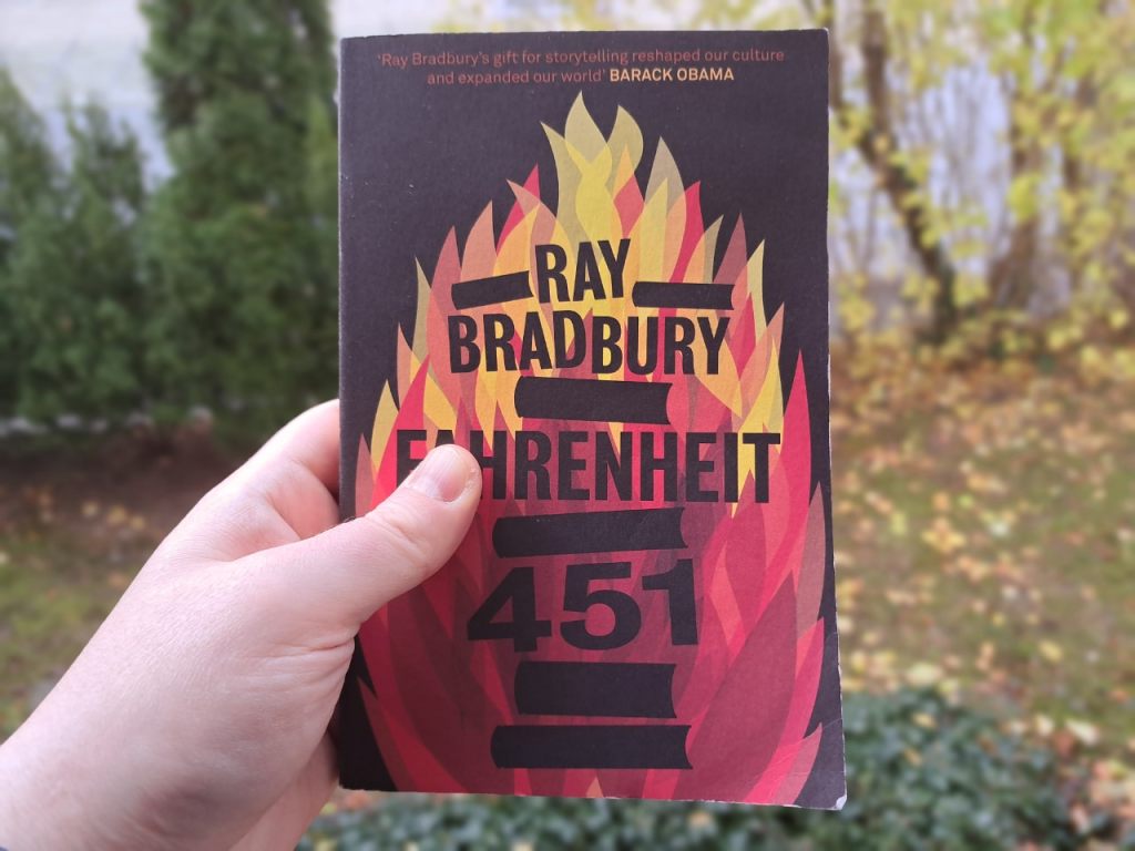 Johannes liest: „Fahrenheit 451“ von Ray Bradbury