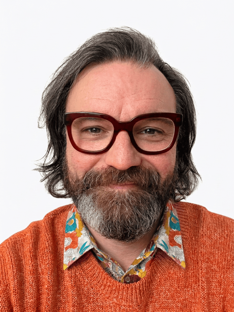 Johannes Schaack, Redakteur, Lektor und Übersetzer.